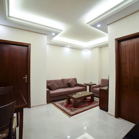 Al Jawhara Suites Beirut Bagian luar foto