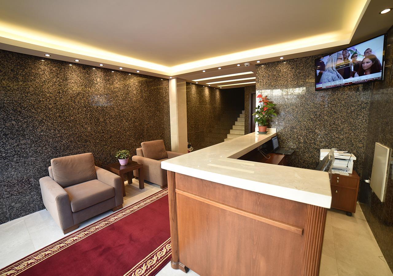 Al Jawhara Suites Beirut Bagian luar foto